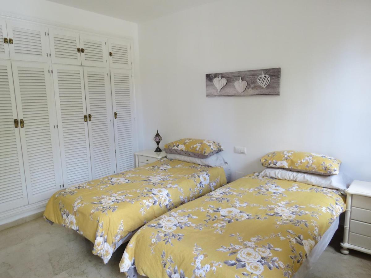 Benavista Estepona - 2 Bed Town House With Pool别墅 外观 照片