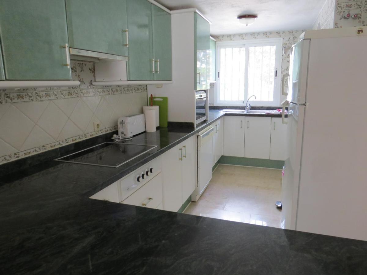 Benavista Estepona - 2 Bed Town House With Pool别墅 外观 照片